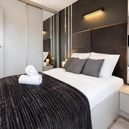 413 - Zakopiański - Sauna&jacuzzi&plac Zabaw&siłownia Apartament